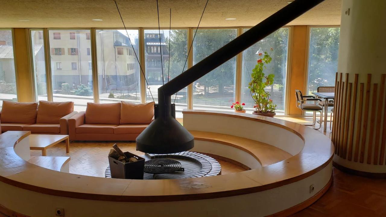 Studio In Residencia Maresme Neu - La Molina ラ・モリーナ エクステリア 写真