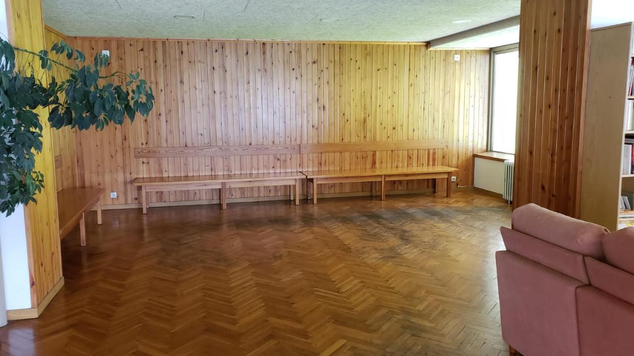 Studio In Residencia Maresme Neu - La Molina ラ・モリーナ エクステリア 写真