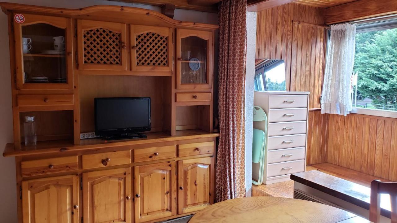 Studio In Residencia Maresme Neu - La Molina ラ・モリーナ エクステリア 写真